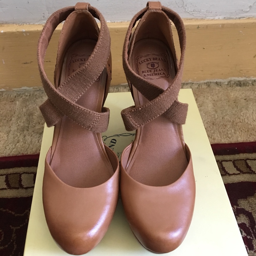 Preloved wedges.