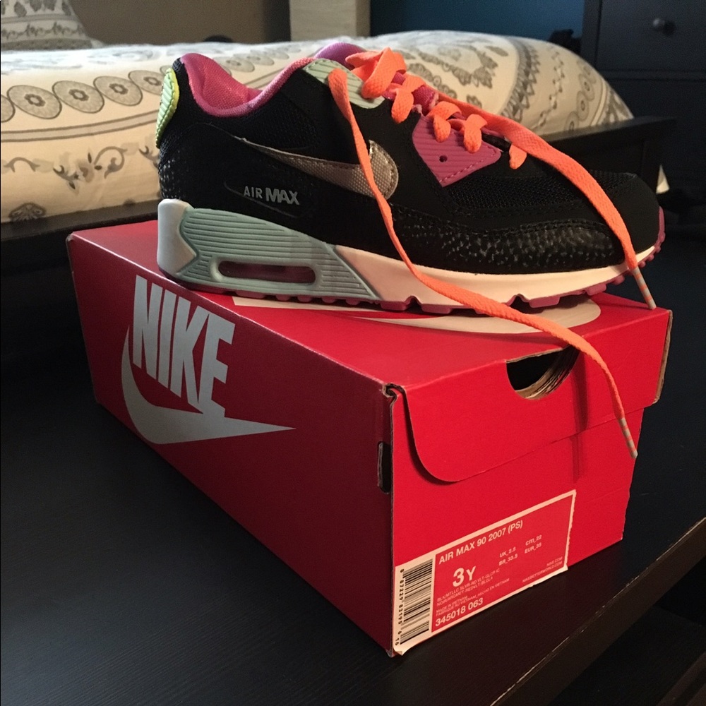 Nike Air Max 90