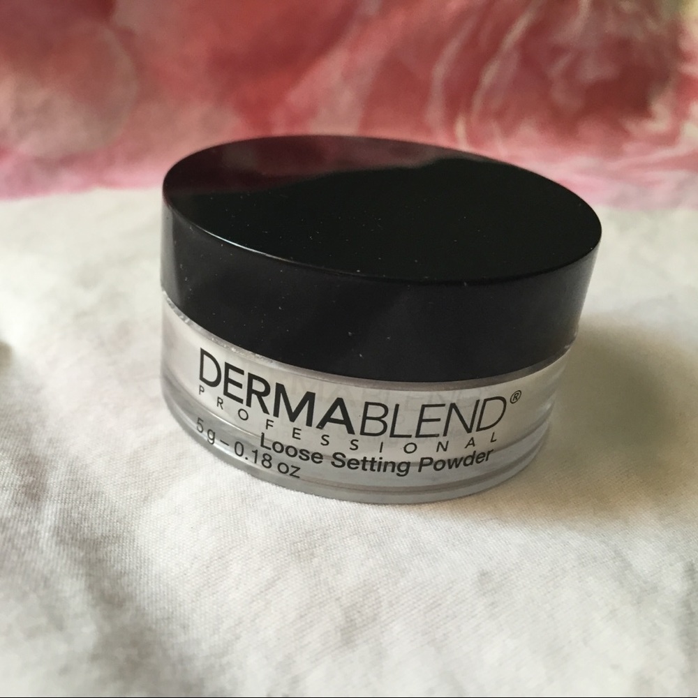 Sample Size DermaBlend Loose Setting Powder