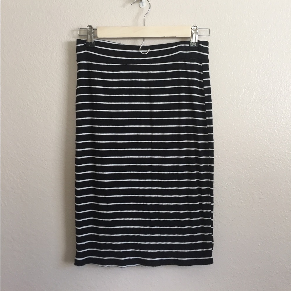 Joe B Black and White Striped Pencil Skirt