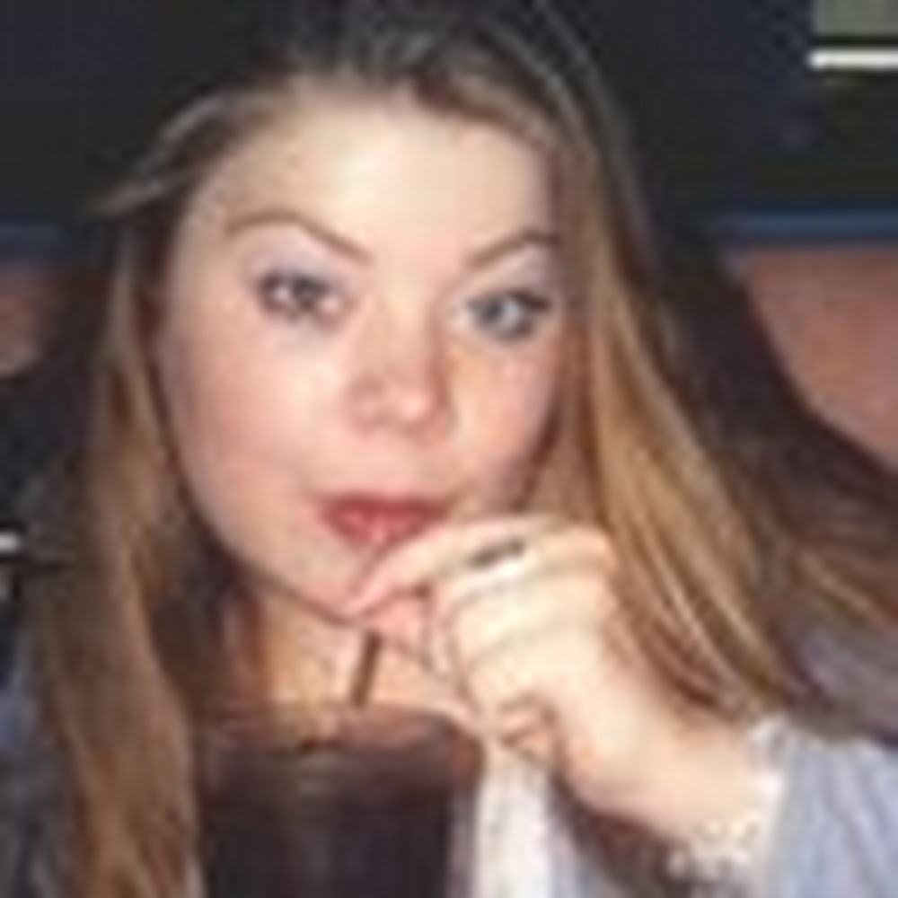 Meet your Posher, Whitney