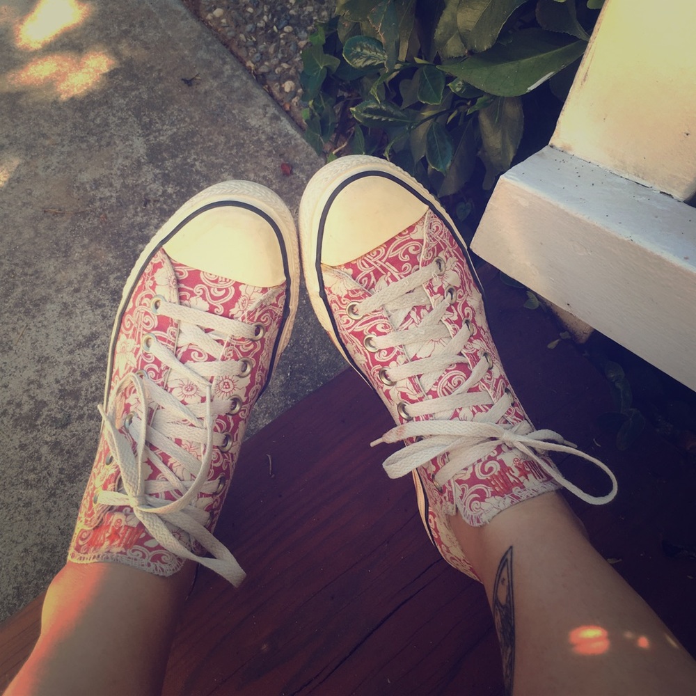 Floral Print Converse