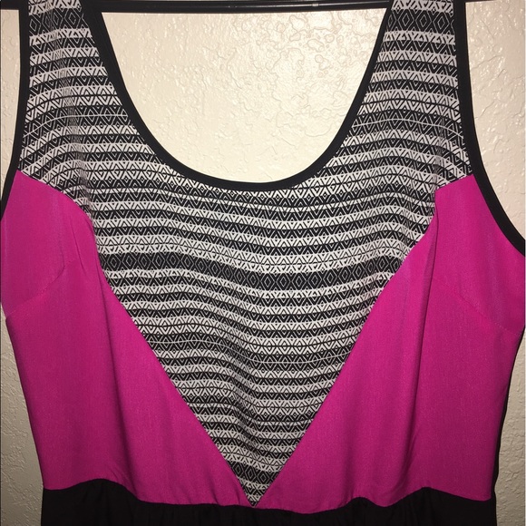 🚫DONATED🚫 - Picture 4 of 7