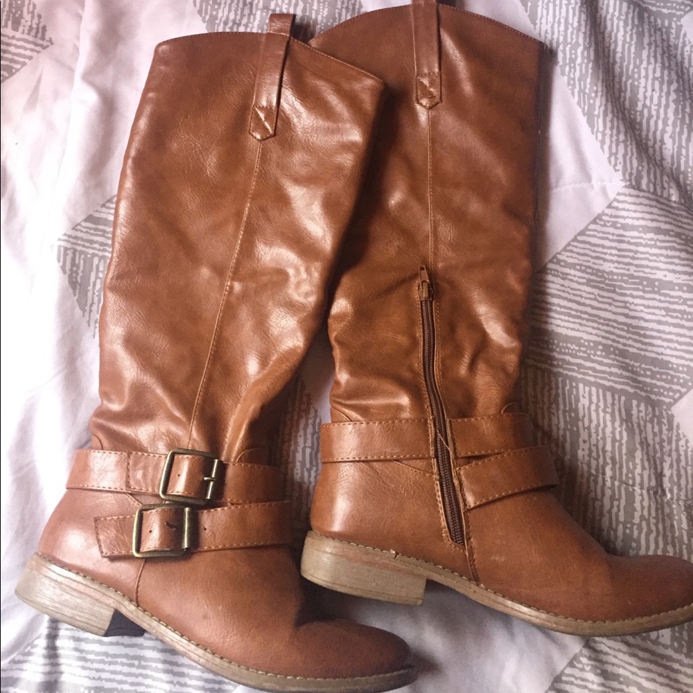 Size 8 Tan Boots