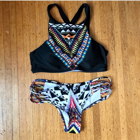 NWT tribal print strappy halter bikini - Picture 2 of 4