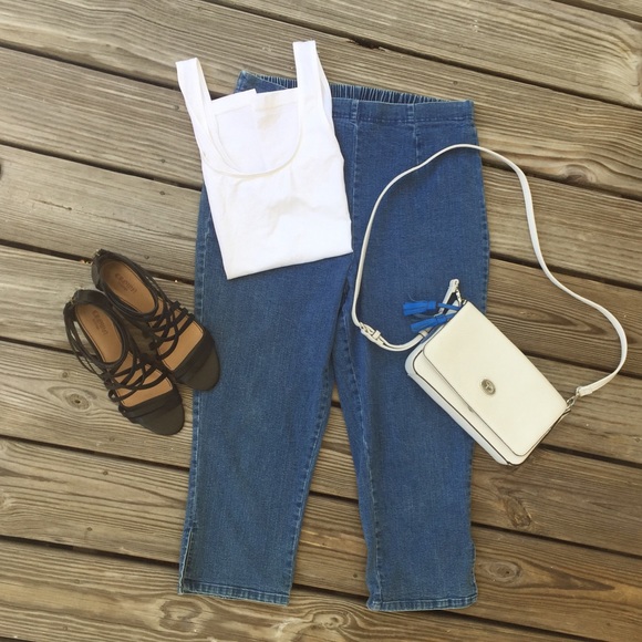 White Stag Denim - Stretch Jean capris size LARGE