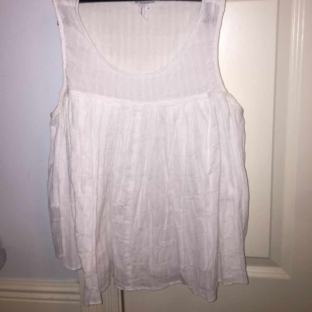 BCBG top