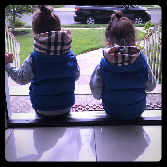 NWT Authentic Burberry down coat. 12m & 18m $170 - Picture 5 of 6