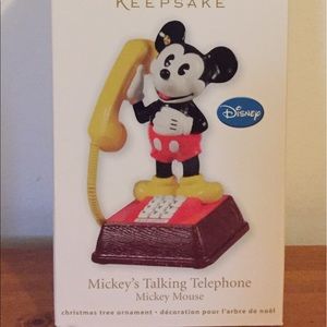 Hallmark Mickeys Talking Telephone