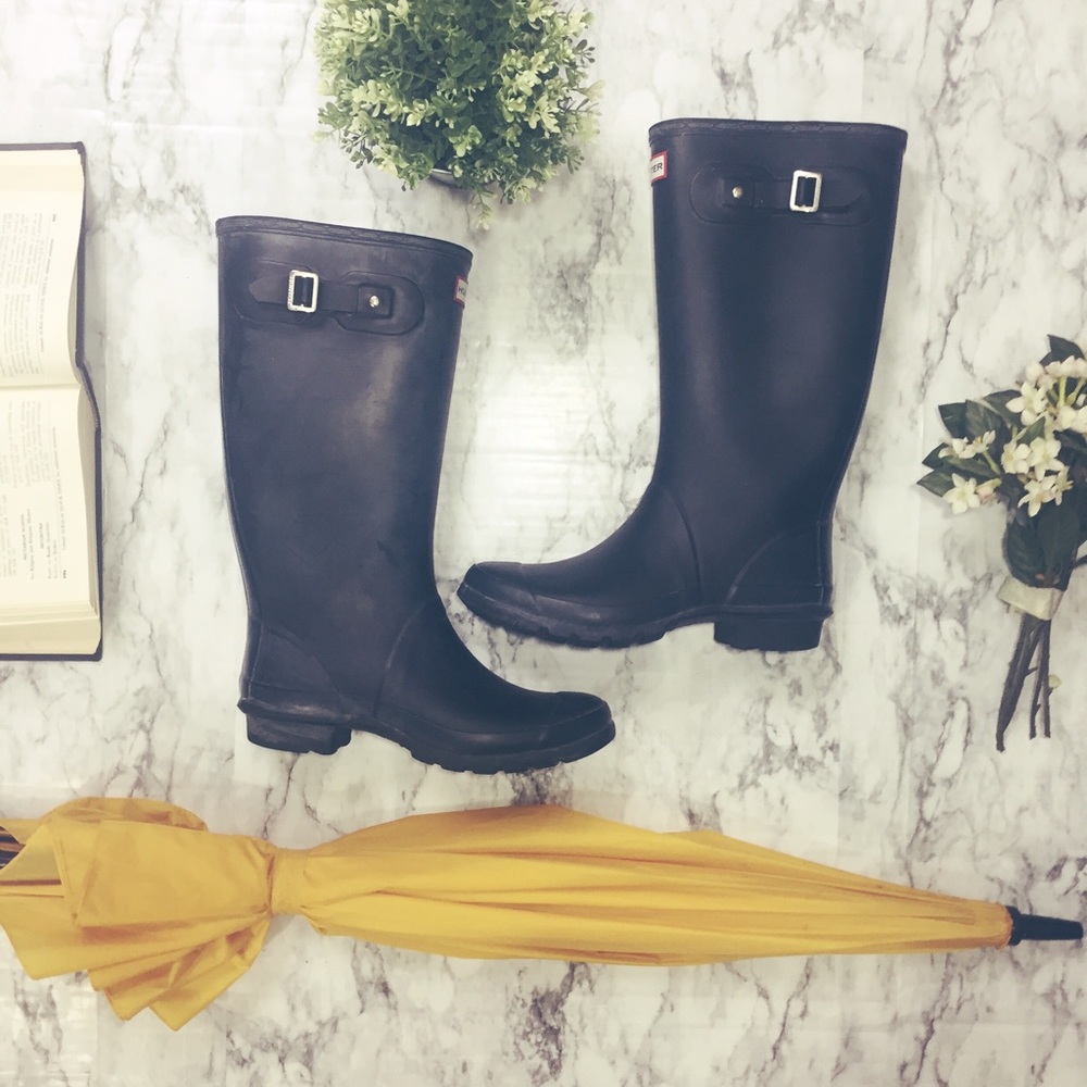 🌸Hunter Boots🌸 Black Widecut w/ Buckle