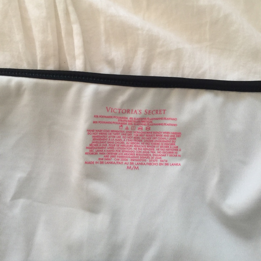 Victoria secret bikini bottoms - Picture 5 of 5