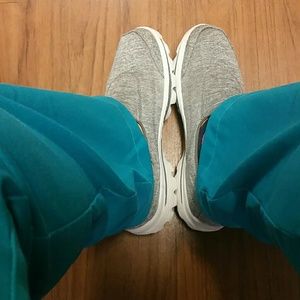 Meet your Posher, Regina