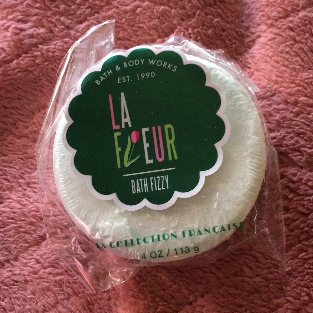 NEW La Fleur & Jasmine/Green Apple Bath Fizzies - Picture 2 of 4