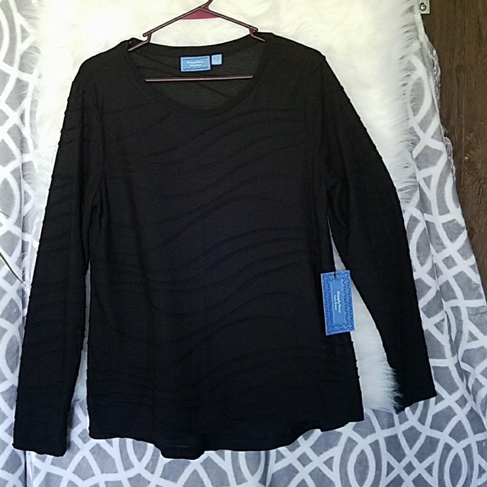 New tissue paper simply Vera sweater