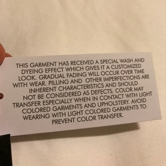 ❤️EXTREME SALE❤️ Calvin Klein Sweats/Capris - Picture 7 of 7