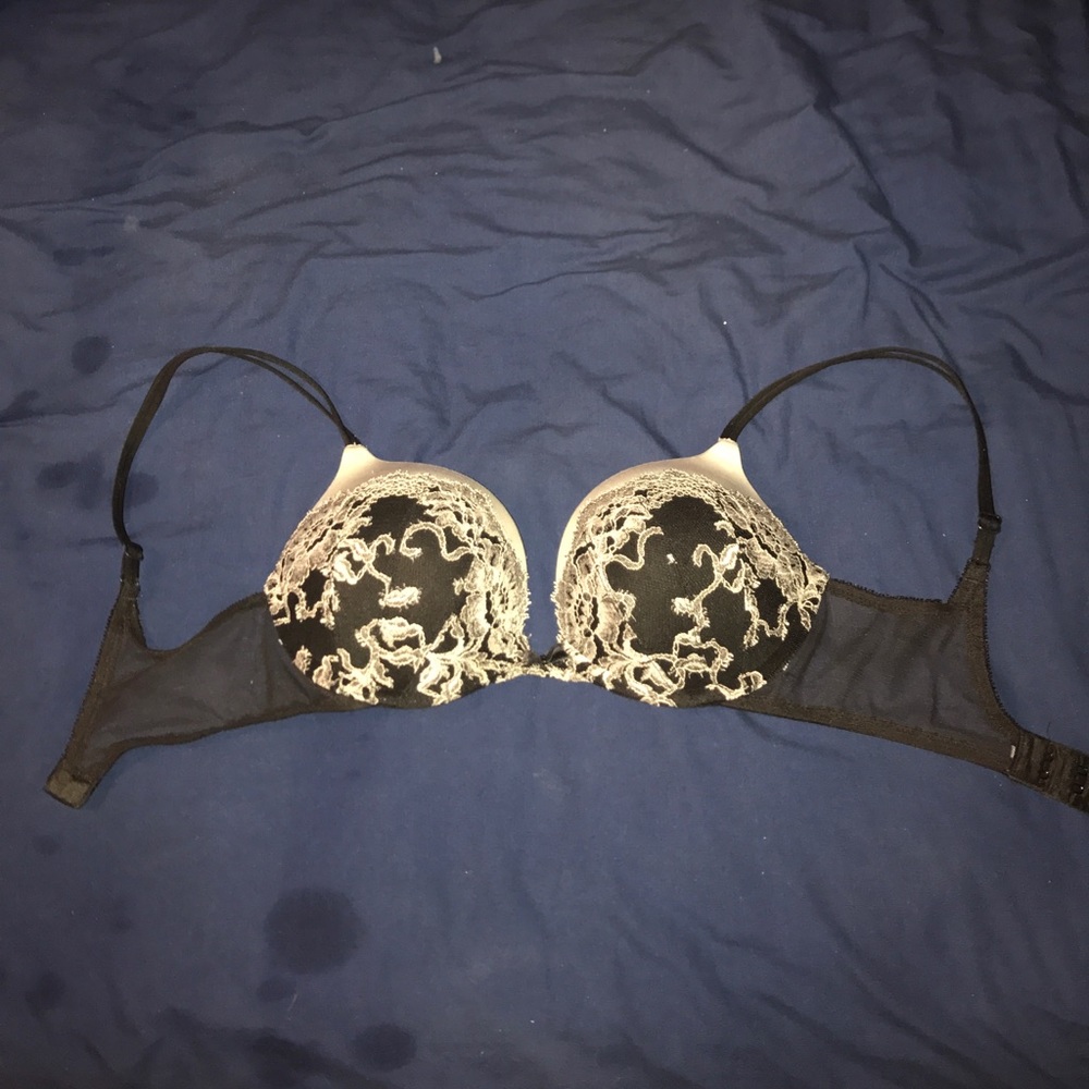 Add 2-Cup Victoria's Secret Bra