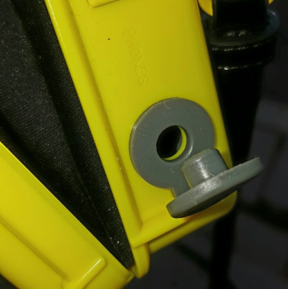 Marc Jacobs Outloud Cassette Clutch - Picture 6 of 8