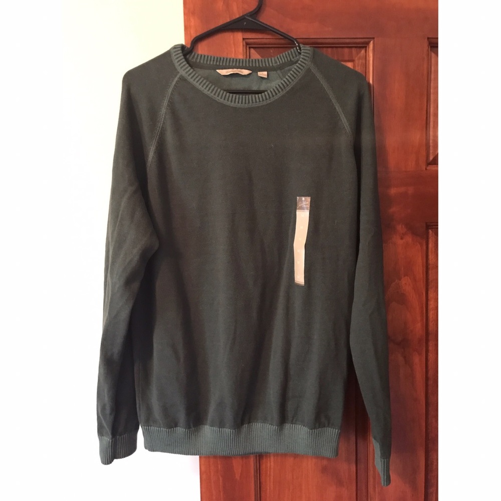 Men's crew neck sweater