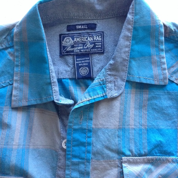 Men's button down - Picture 2 of 3
