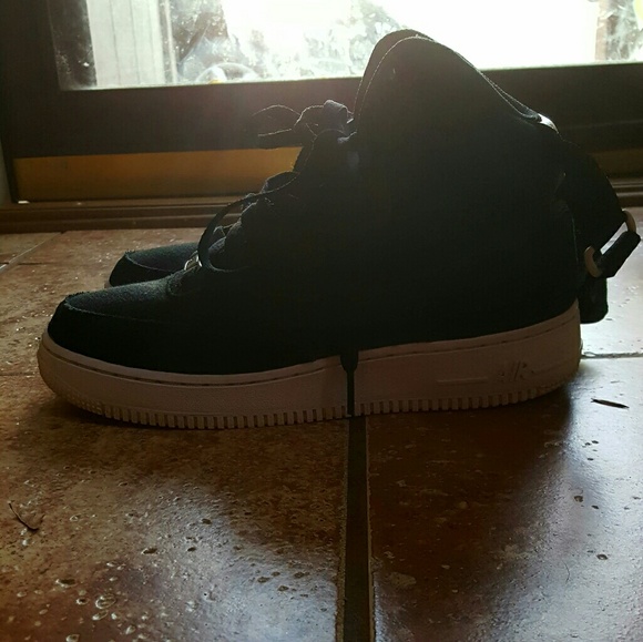 (((Sold)))) - Picture 4 of 7