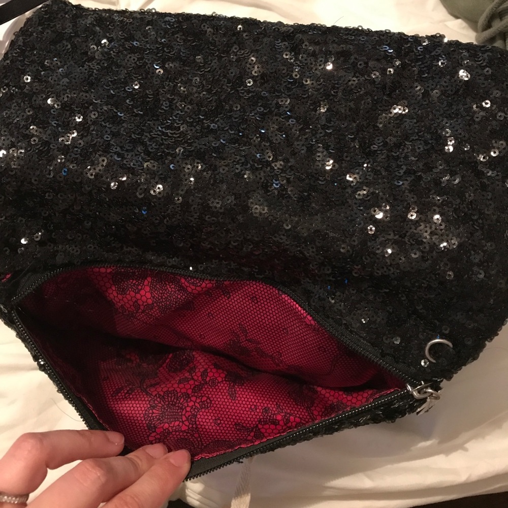 Betsy Johnson sequin clutch - Picture 3 of 4