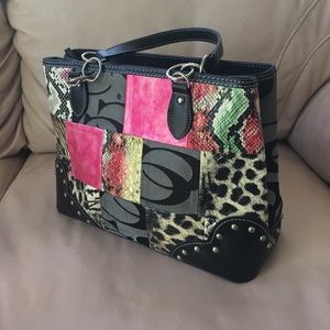 Very Good Quality Purse!
