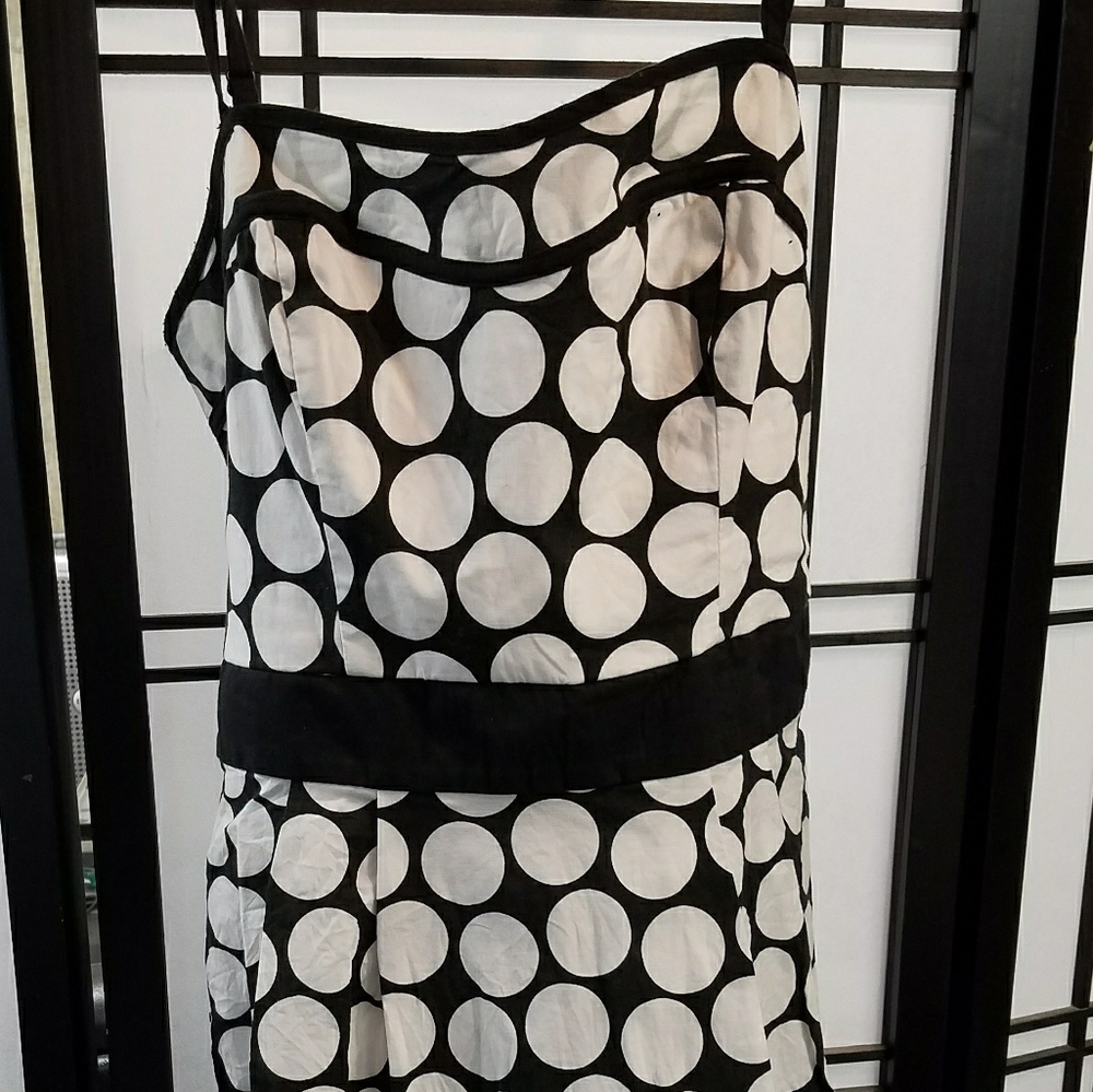Poke-a-dot dress black and white