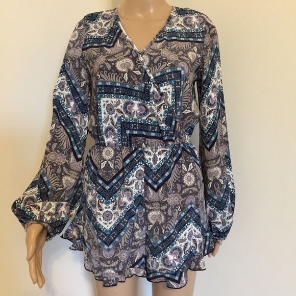 Paisley Print Romper - Picture 3 of 8
