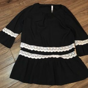 Super cute black top