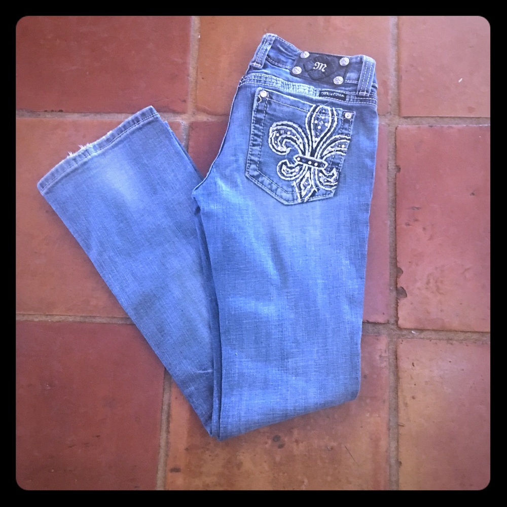 Size 27 Miss Me Boot cut jeans