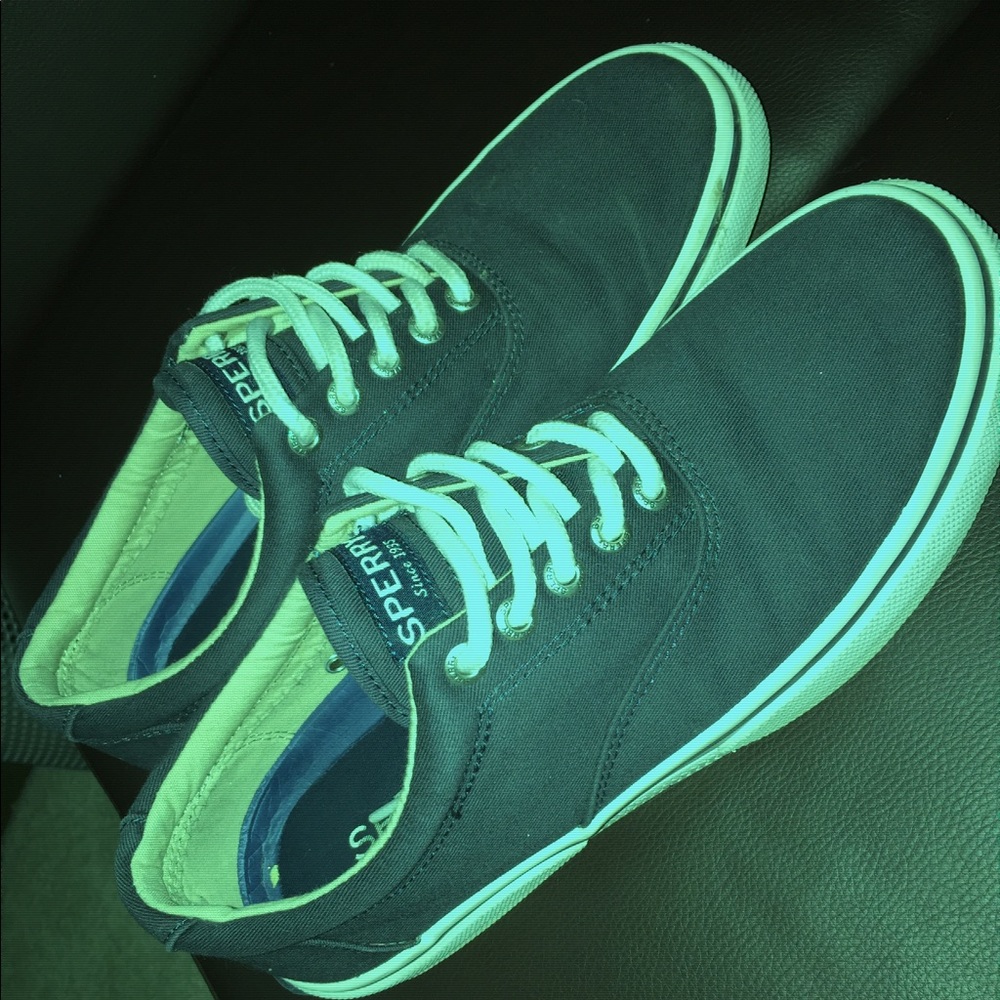 Casual Sperrys
