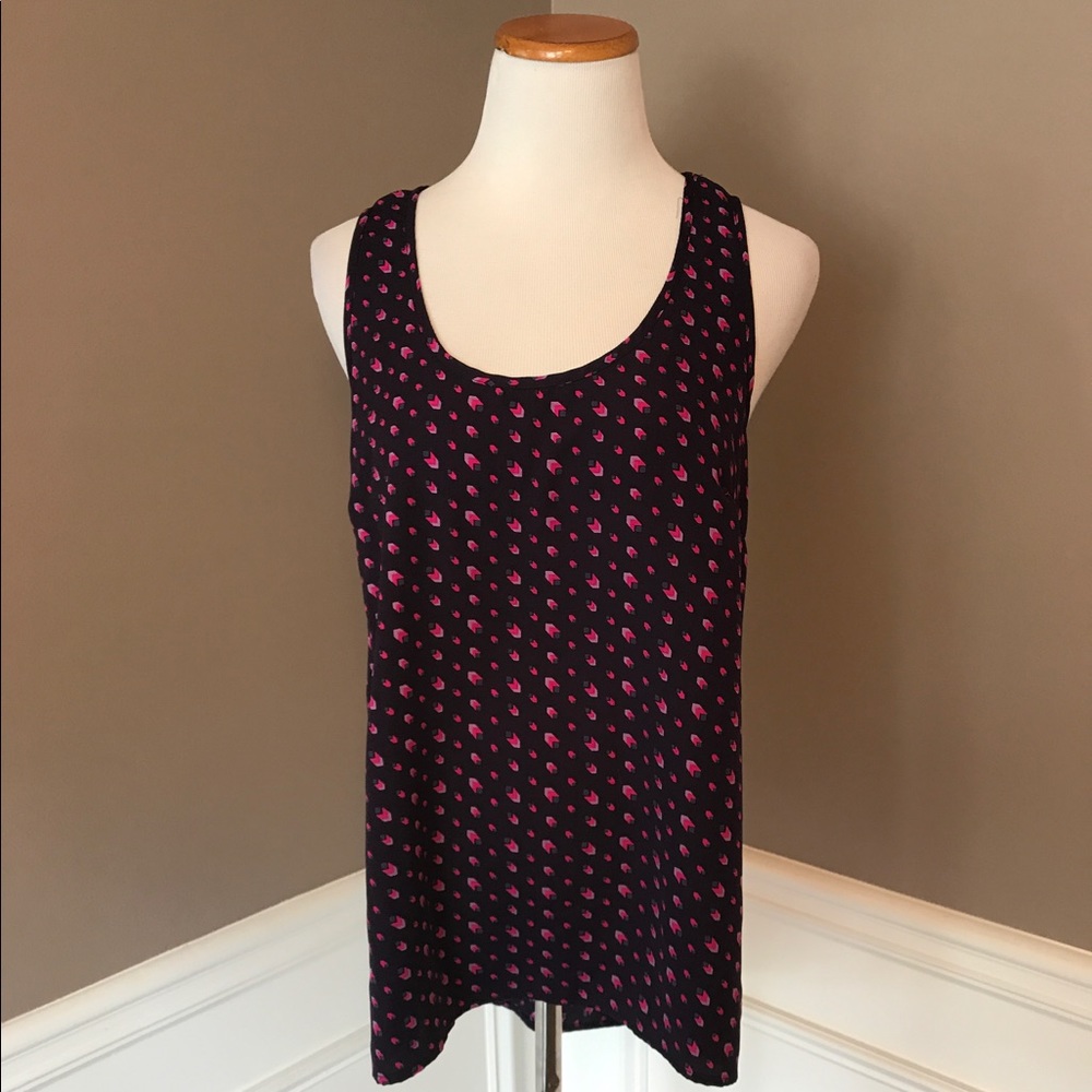 Gently loved Pleione M sleeveless high low blouse