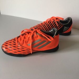 💥PRICE DROP💥 Adidas Youth Soccer Shoes