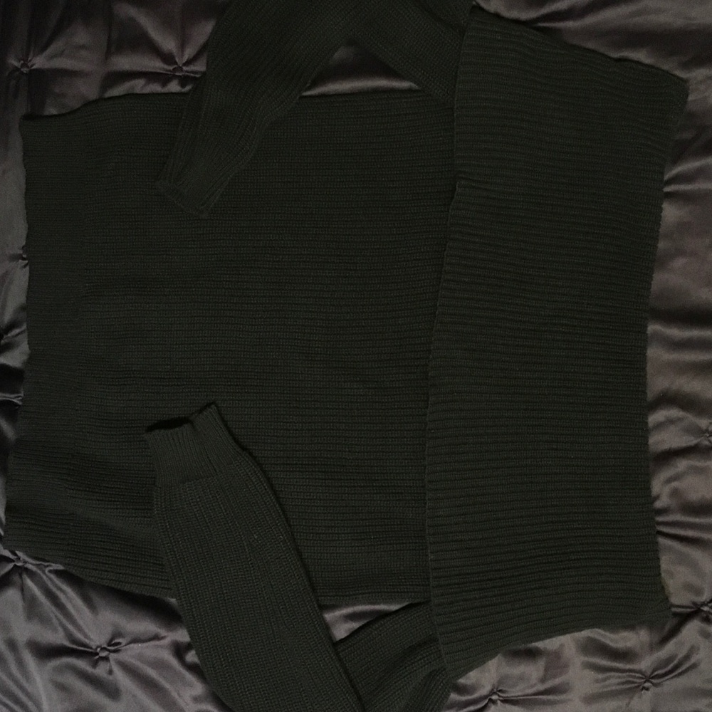 Lovers + Friends sweater