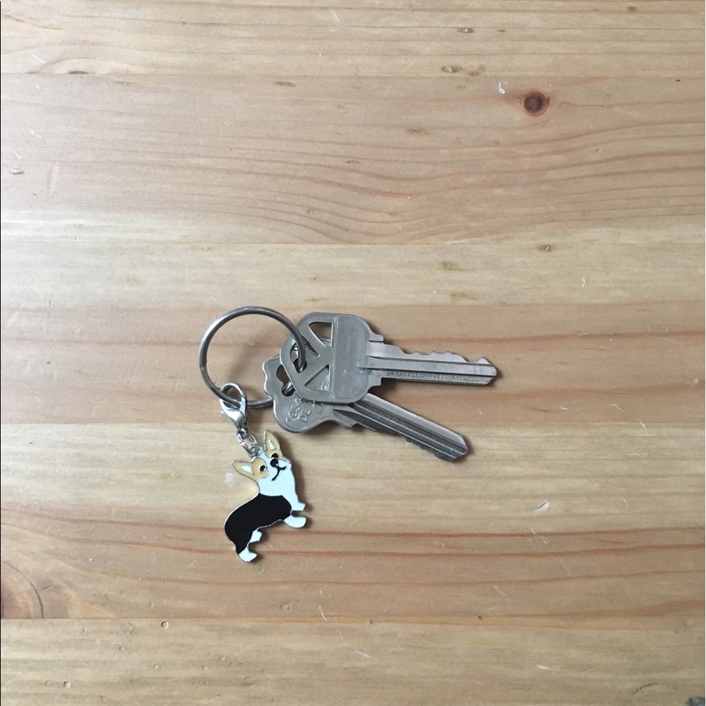 Mini tricolor Corgi enamel keychain/backpack charm