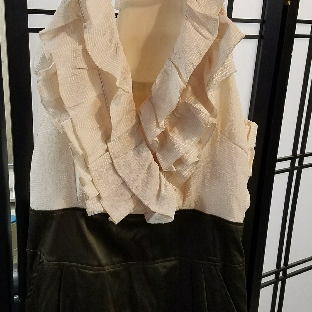 Chelsea & Violet Dress with pockets!