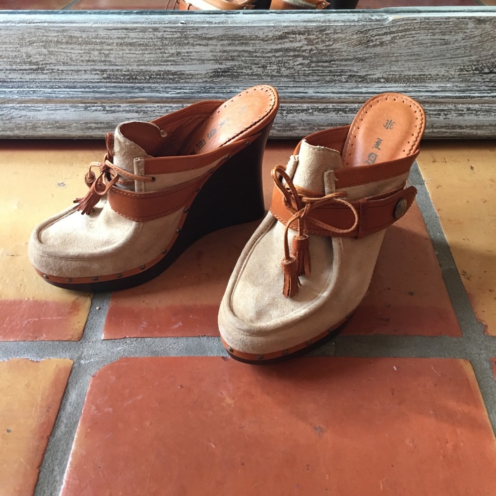 NWOT L.A.M.B. wedge mules
