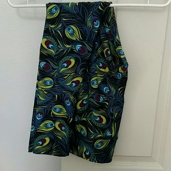NWT Lularoe peacock feathers OS - Picture 4 of 4