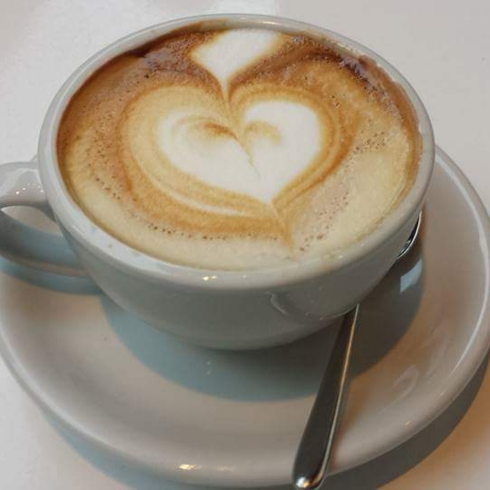 Meet your Posher, Lina