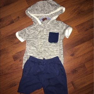 7 for all mankind short set 2T