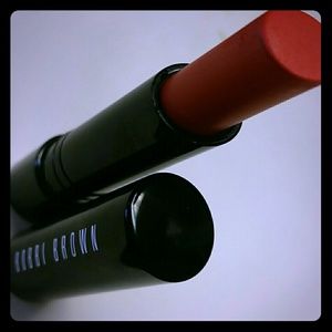 Bobbin Brown Lipstick