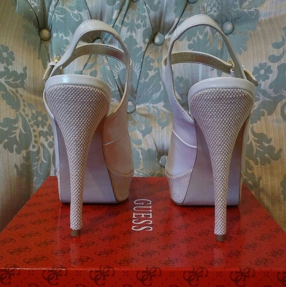 Guess Heels - Picture 3 of 6