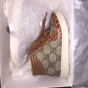 Gucci boy shoes