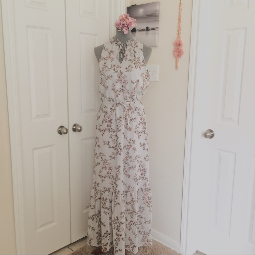 HP🌼Maxi Dress