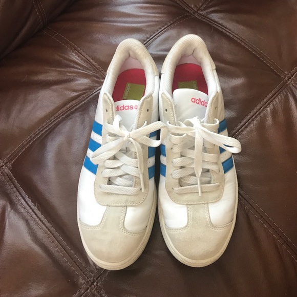 Adidas Shoes - Adidas size 7