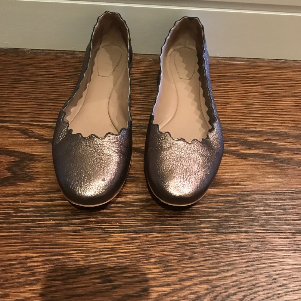 Chloe Scalloped Metallic Leather Flats