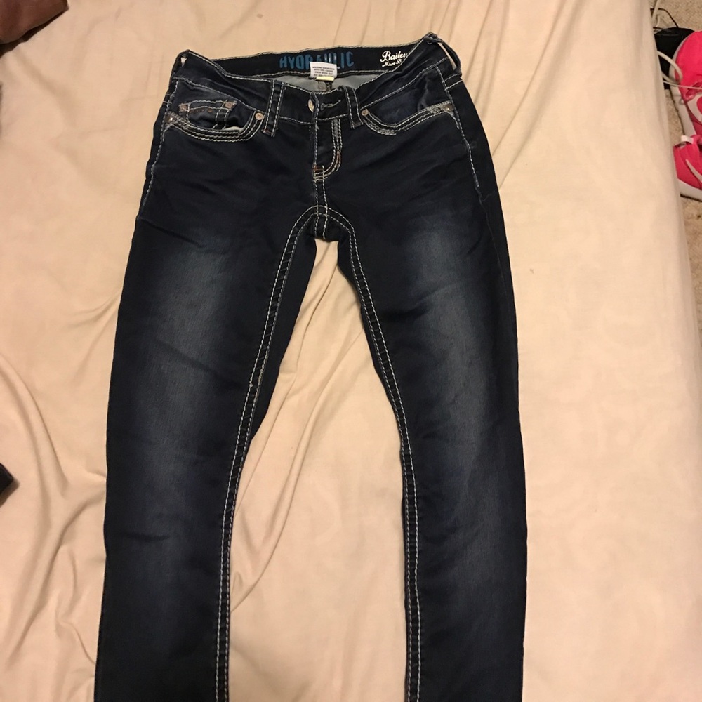 jeans