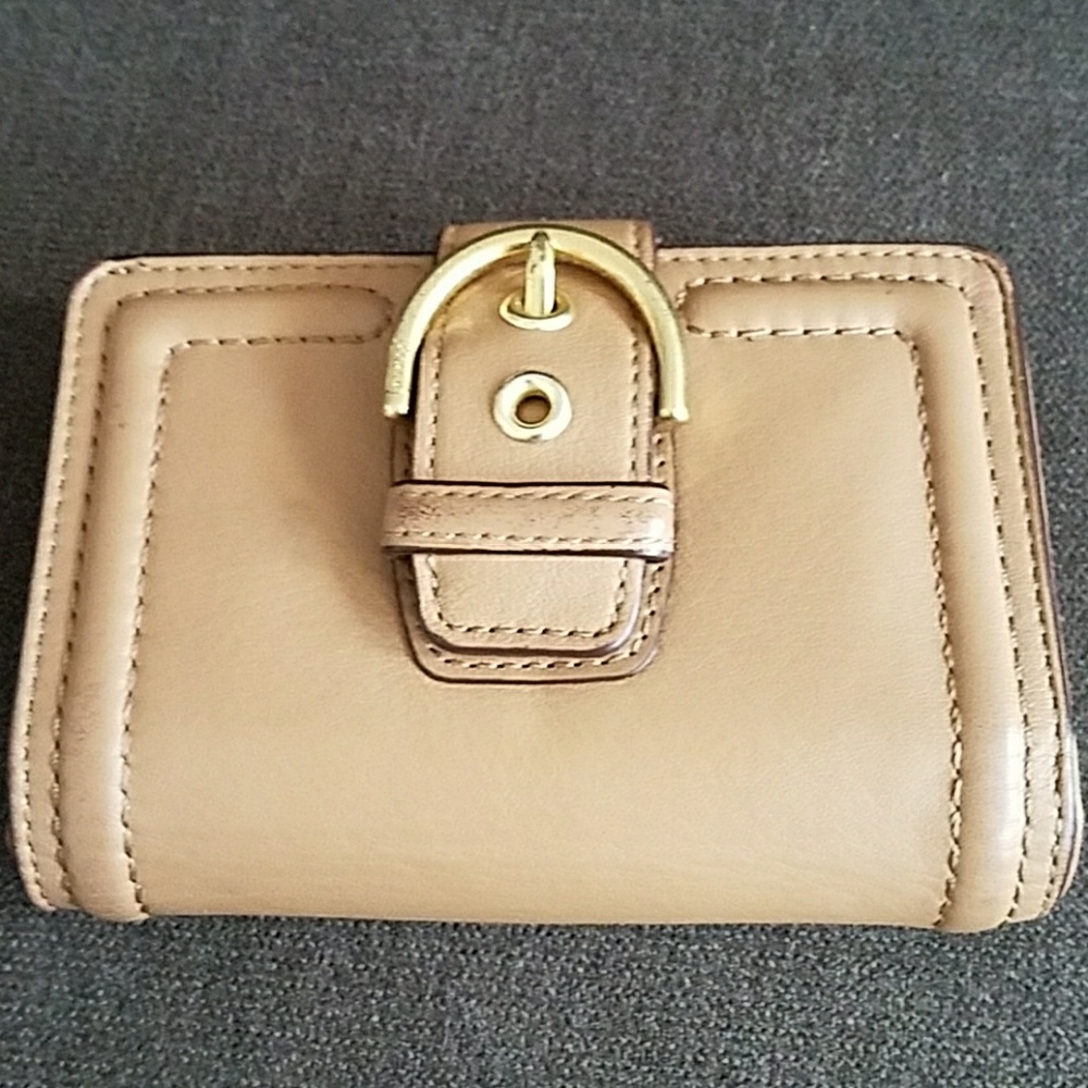 Coach wallet