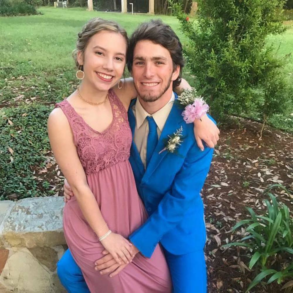 Meet your Posher, Elizabeth