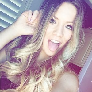 Meet your Posher, Breanne